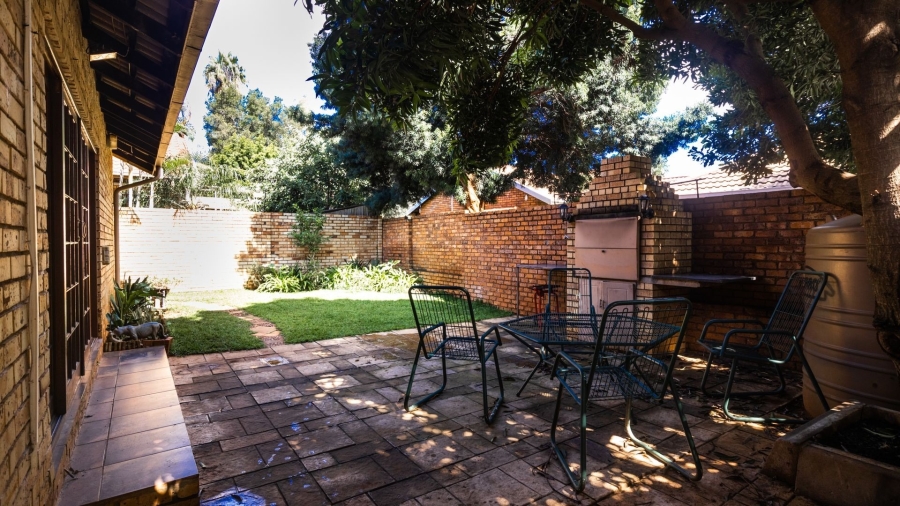 3 Bedroom Property for Sale in Safari Gardens North West